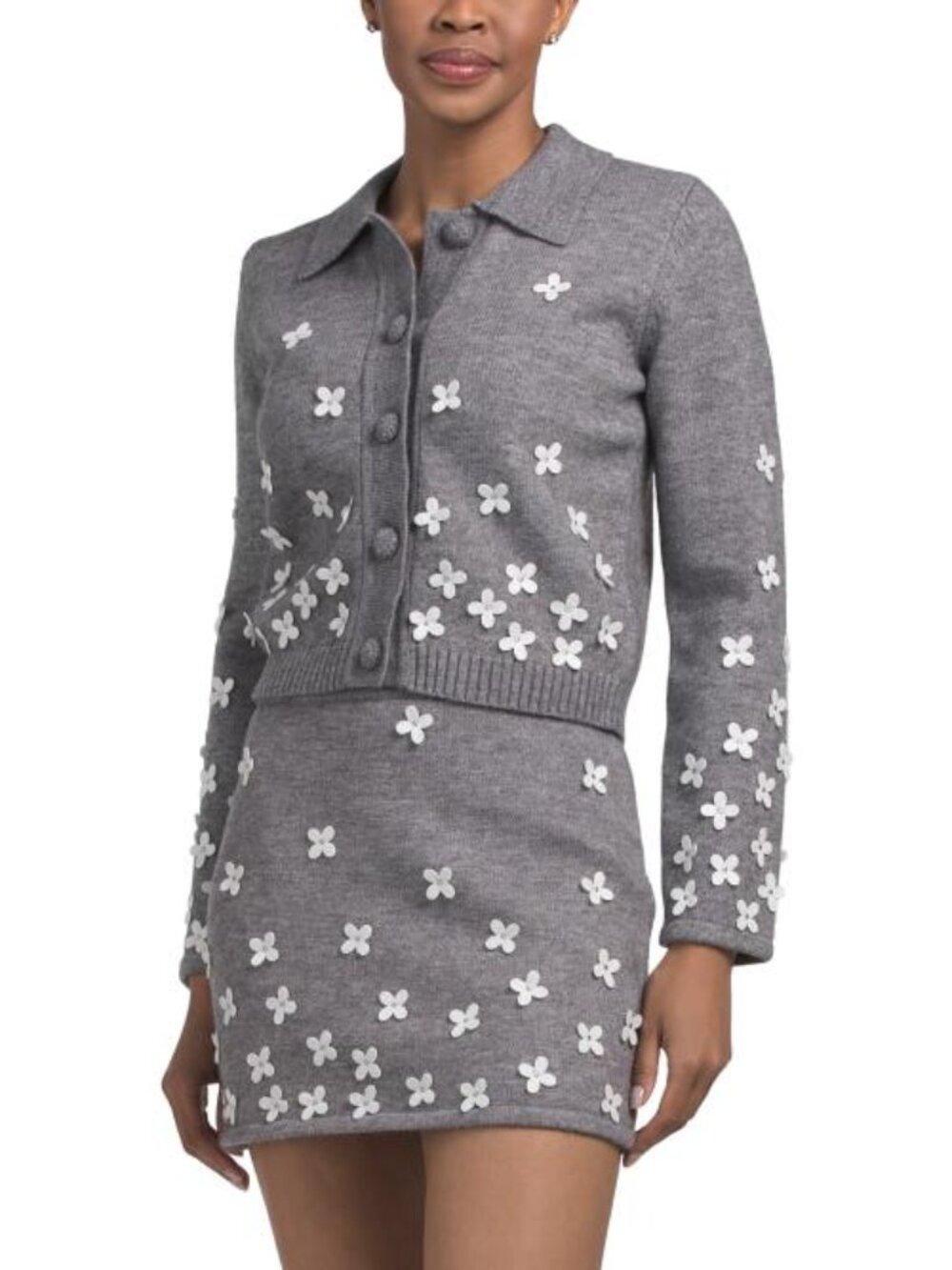 ENDLESS ROSE Floral Applique Knit Cardigan